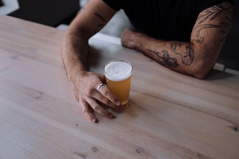 Craft root beer drink